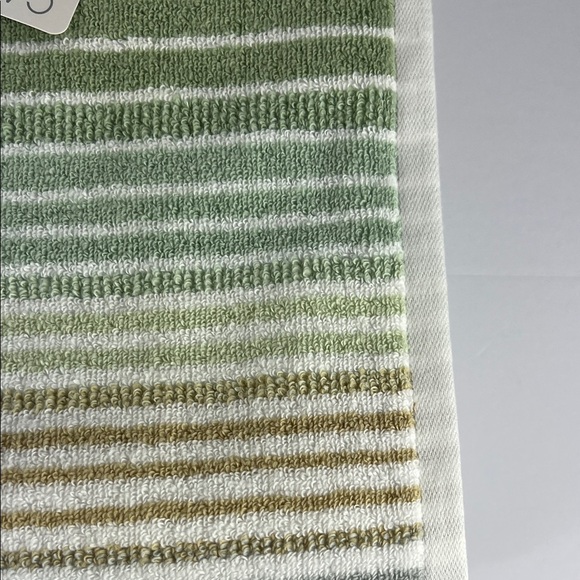 Casaba Bath Towel Set Striped Green Tan Gray White Striped Quick Dry 2 Pc NEW - Picture 5 of 7